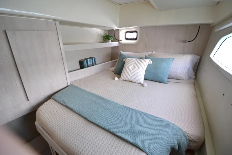 Mojito Yacht Photos Pics 