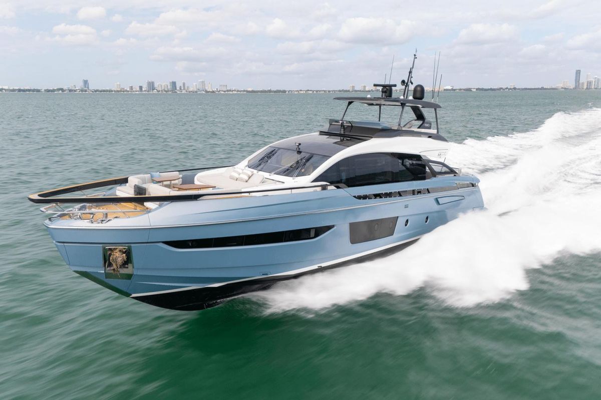 2022 Azimut 94 