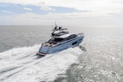 Yacht