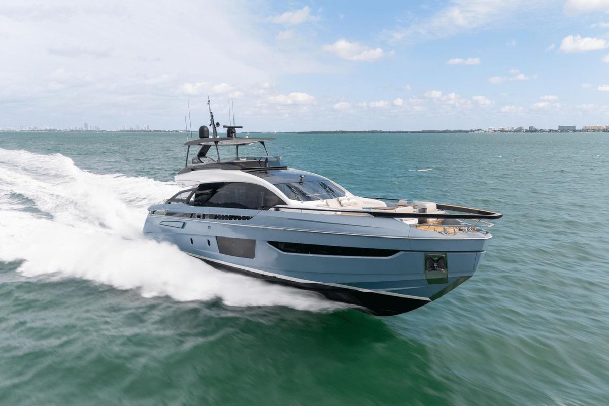 2022 Azimut 94 
