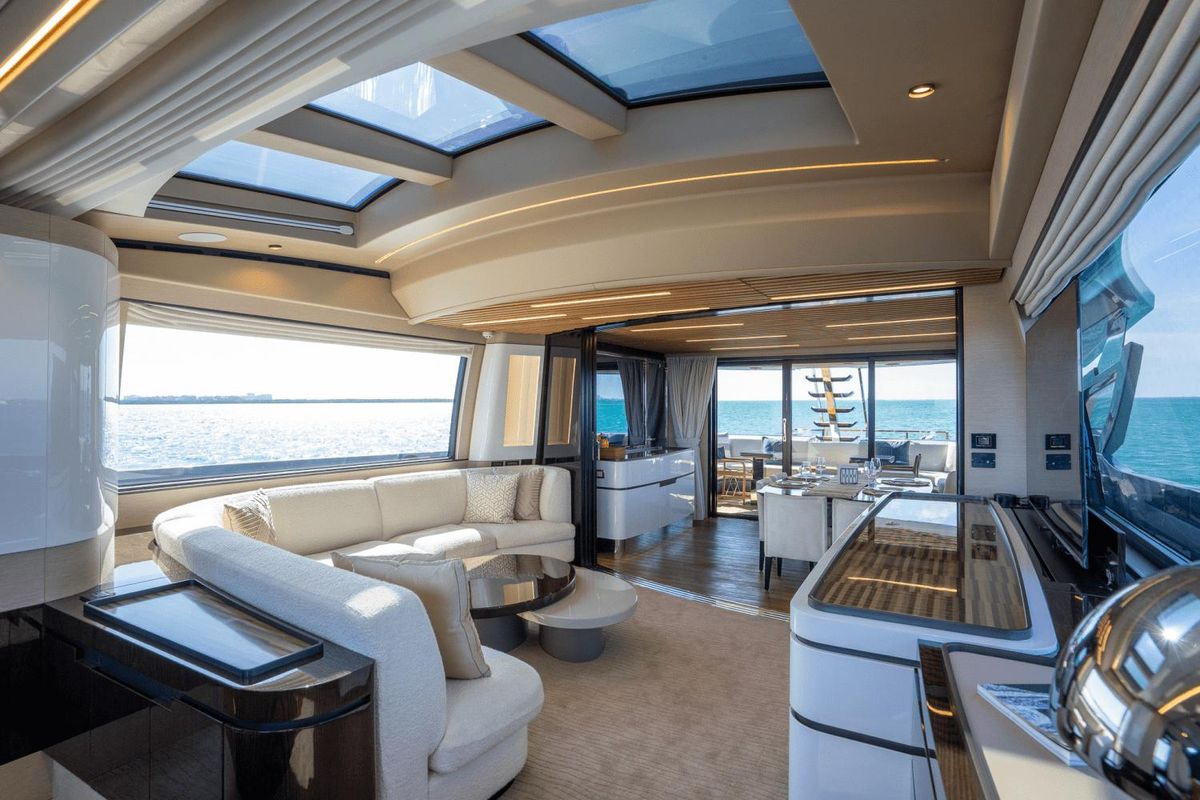 2022 Azimut 94 