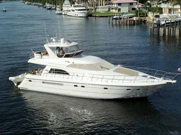 1999 60' Neptunus-Motoryacht Flybridge Palm Beach Gardens, FL, US