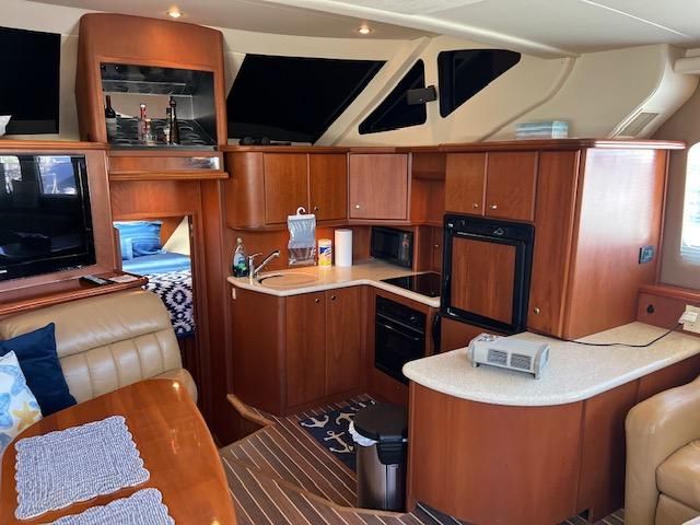 2005 Silverton 43 Motor Yacht 450 Cummins