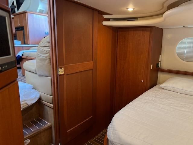 2005 Silverton 43 Motor Yacht 450 Cummins