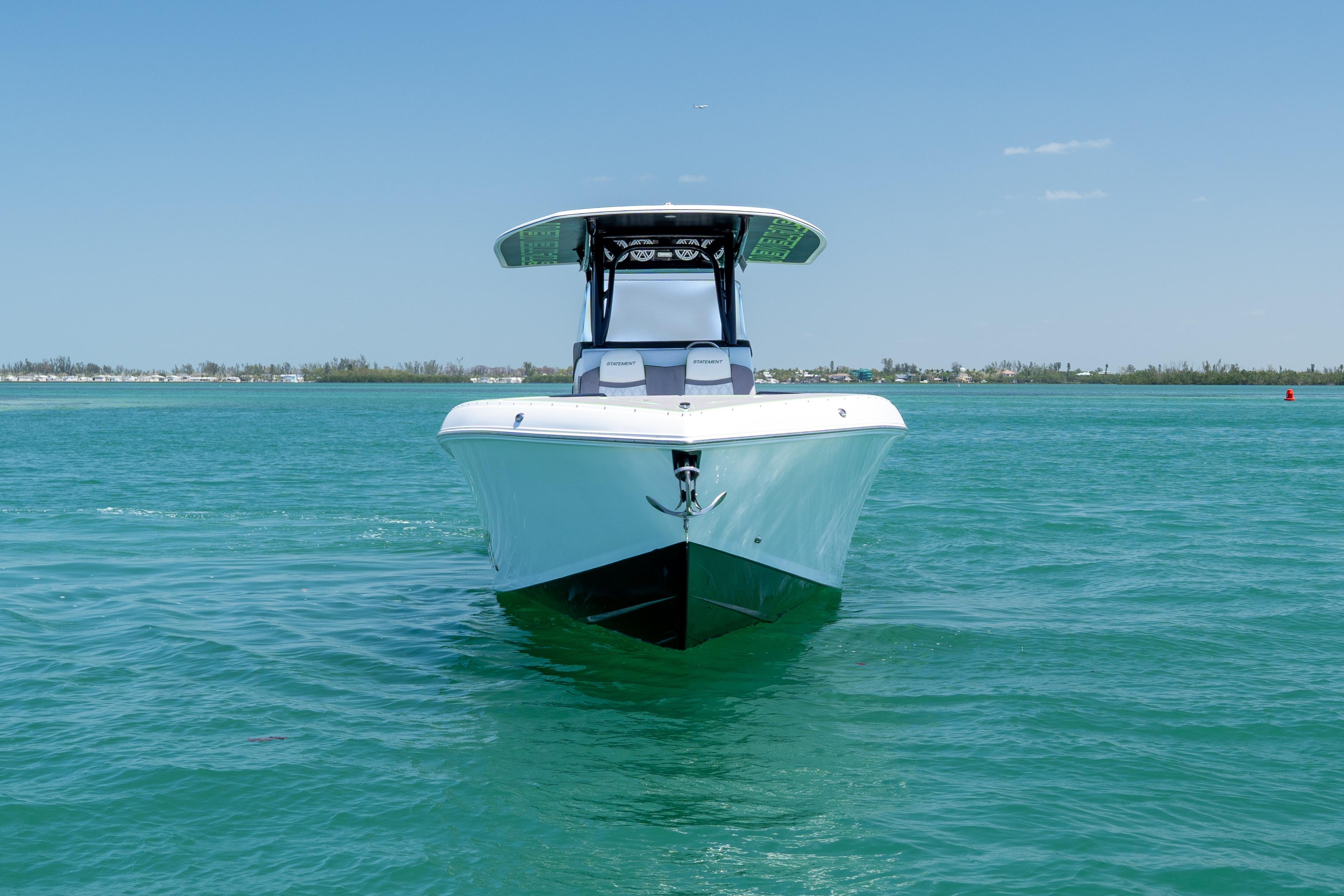2017 Statement 350 Open boat on clear blue water, front view.