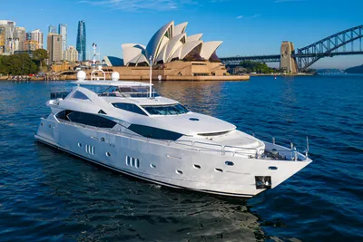 Sunseeker 34 Metre Yacht