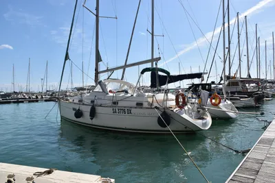 1998 Beneteau Oceanis 36 CC
