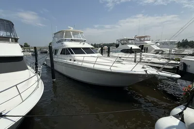 Sea Ray 550 Sedan Bridge