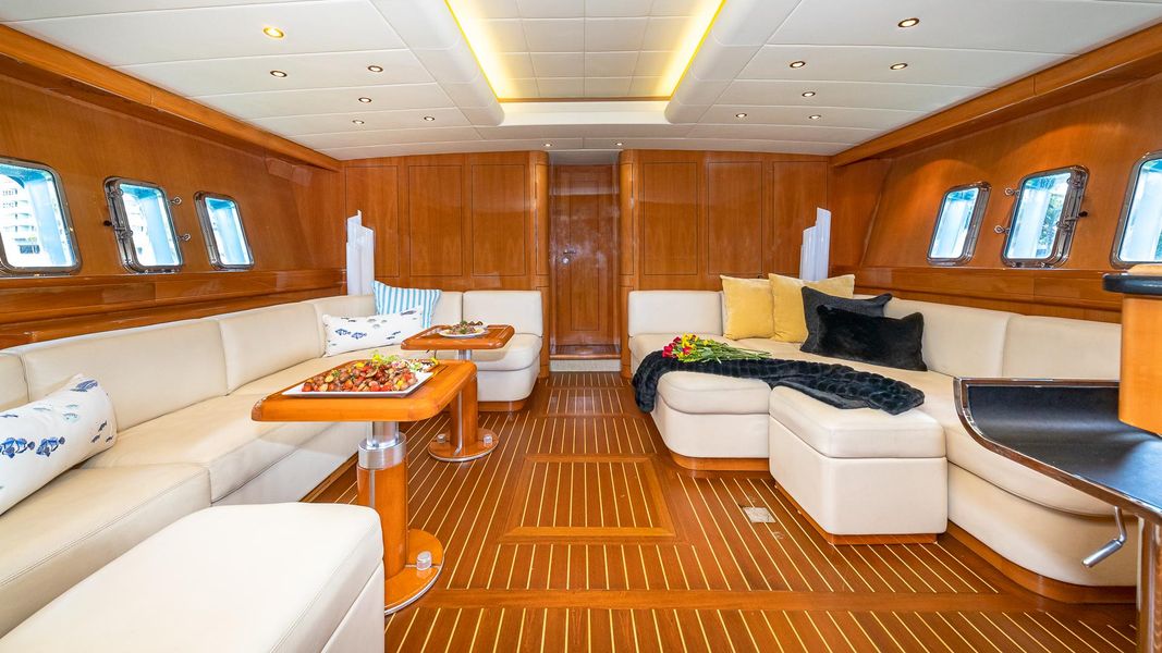 2006 Mangusta 80