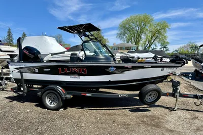 Lund 1775 Impact XS