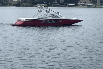 MasterCraft XStar