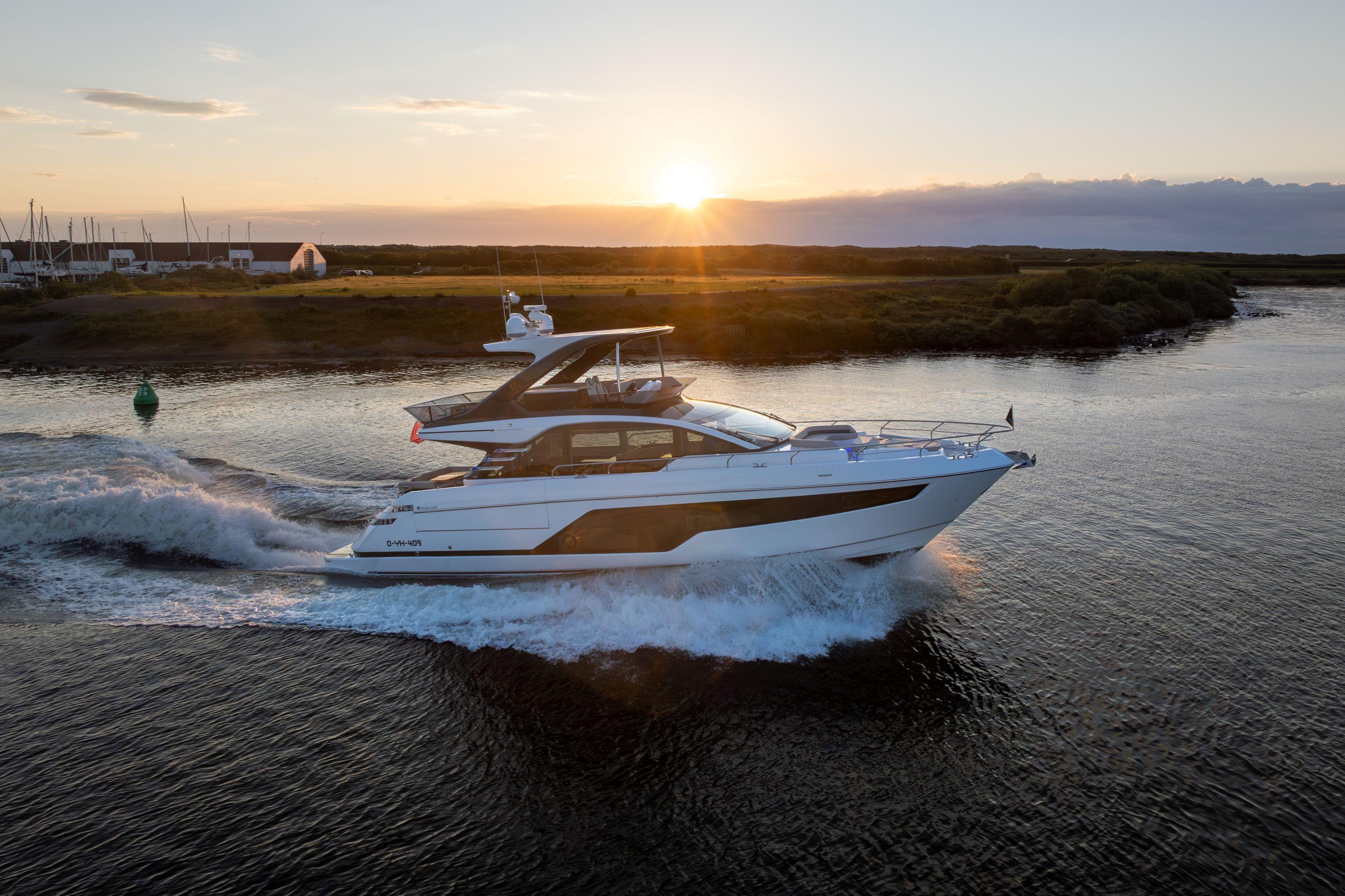 Fairline Squadron 58