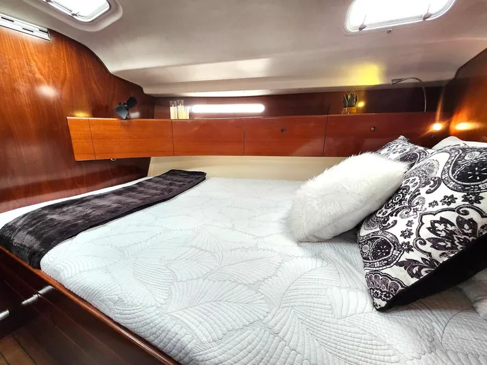 Farr Arri Yacht Photos Pics 