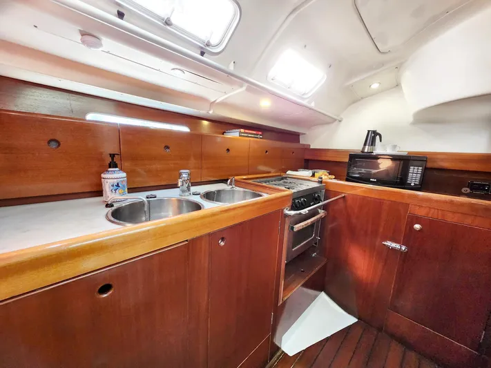 Farr Arri Yacht Photos Pics 