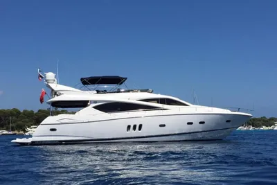 Sunseeker 75 Yacht