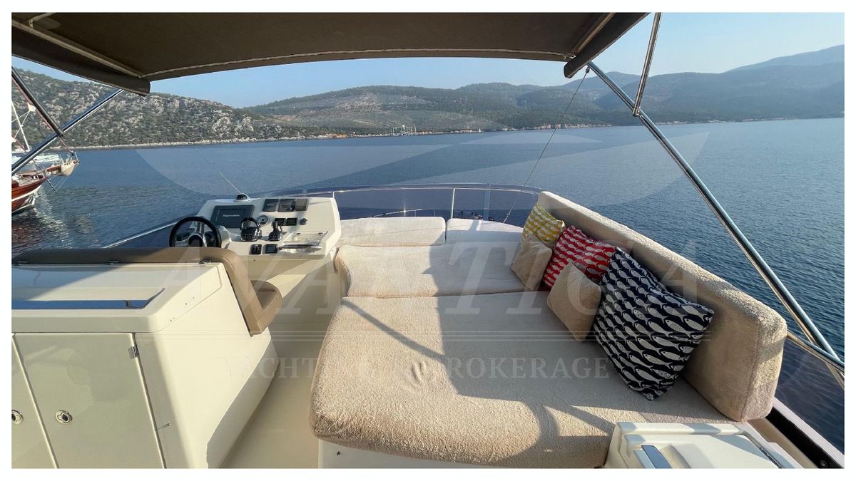 2012 Prestige 49 