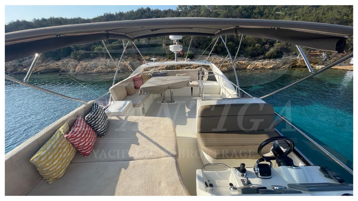 2012 Prestige 49 