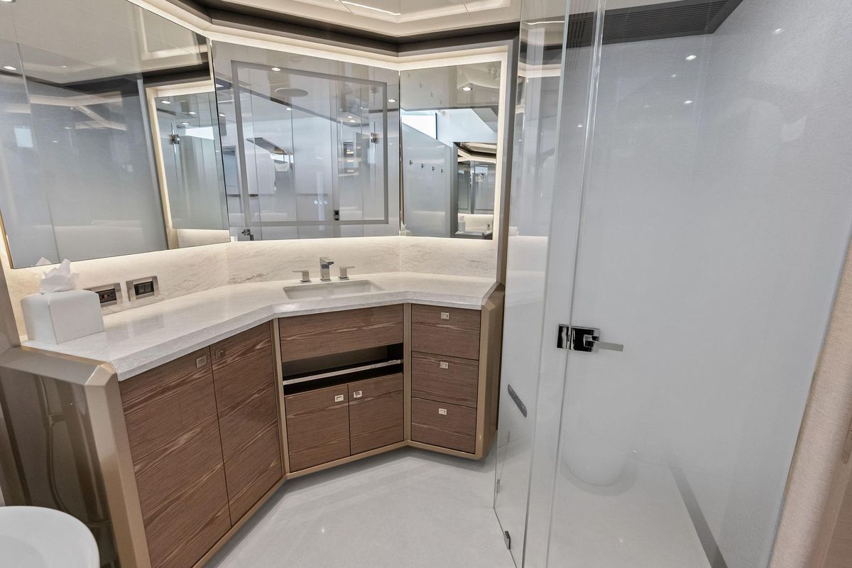 2024 Ocean Alexander 115 