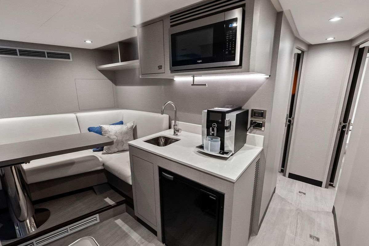 2024 Ocean Alexander 115 