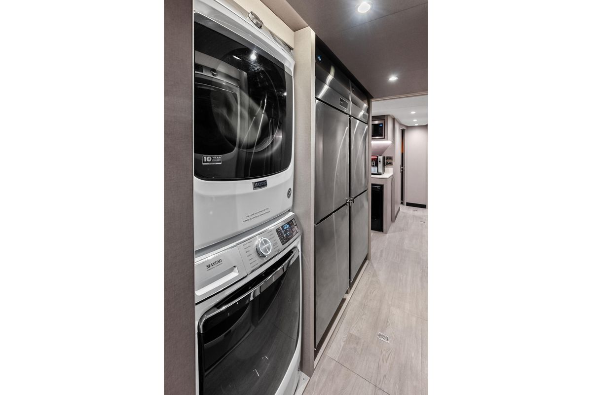 2024 Ocean Alexander 115 