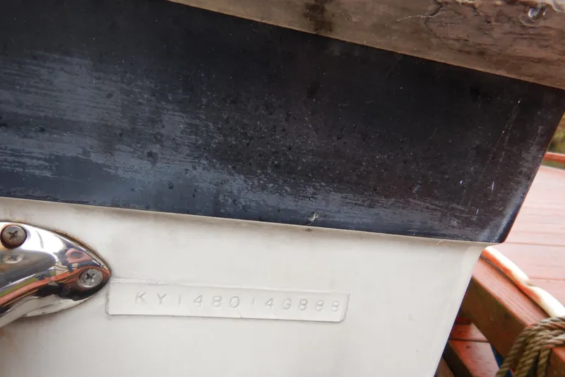 Alaska Sea Duction Yacht Photos Pics 1988 Camargue 48 Cockpit Motor Yacht hull detail with serial number KY148014688.