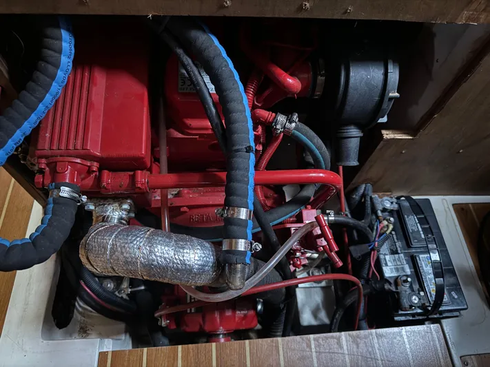 Inishowen Yacht Photos Pics Engine Aft Excess