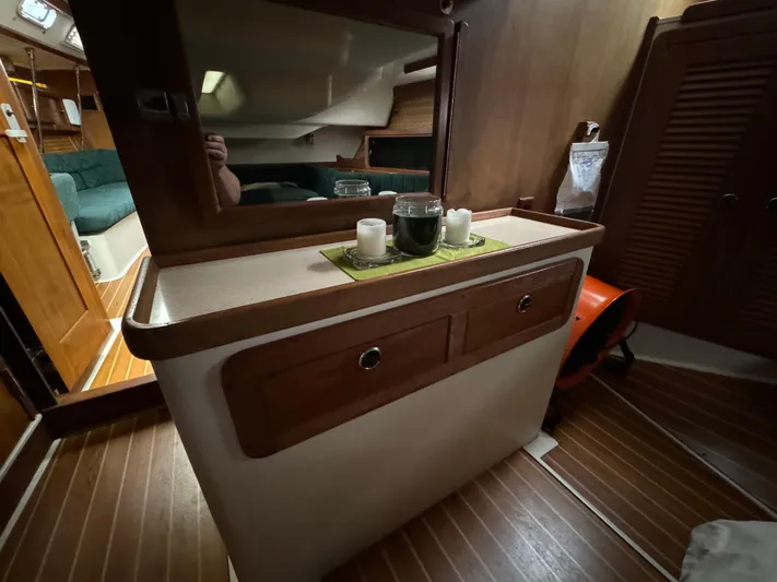 Inishowen Yacht Photos Pics Aft Engine Access