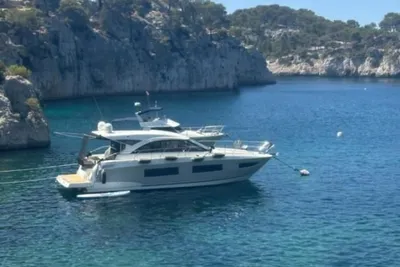 2017 Jeanneau Leader 46