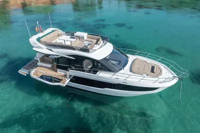 Galeon 440 Fly
