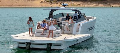 Yacht