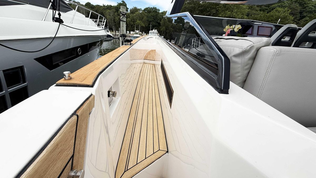 2023 OKEAN 57 