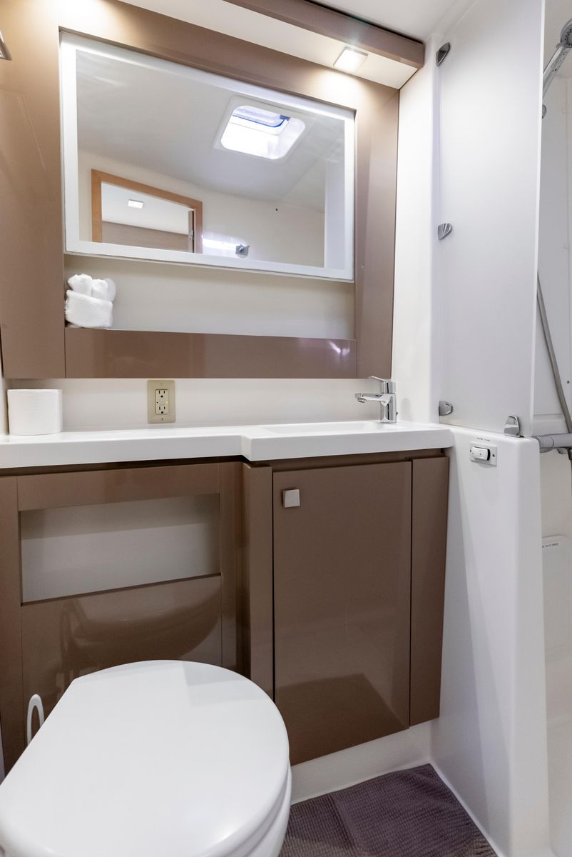 2018 Fountaine Pajot 50 