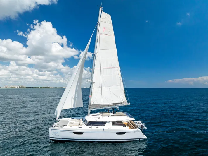 Sundance Yacht Photos Pics 