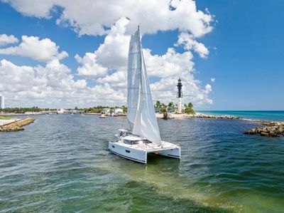 Yacht