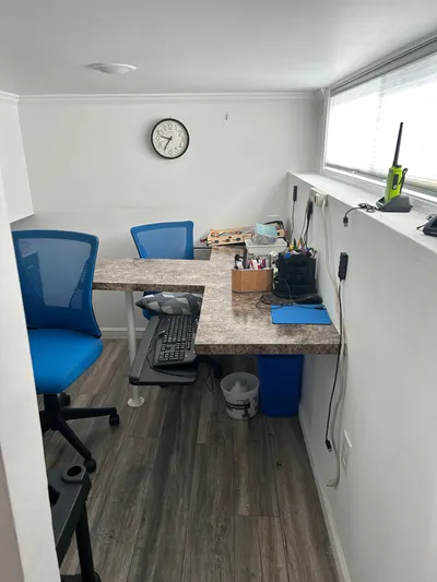  Yacht Photos Pics Office/2nd Bedroom