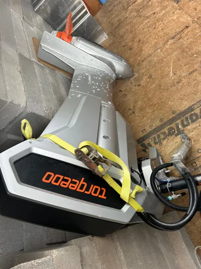  Yacht Photos Pics Torqeedo motor on a 2019 Harbor Cottage tiny boat.