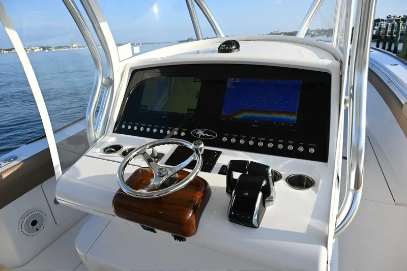 Anuket Yacht Photos Pics 2020 Valhalla Boatworks V-37 - Image 3
