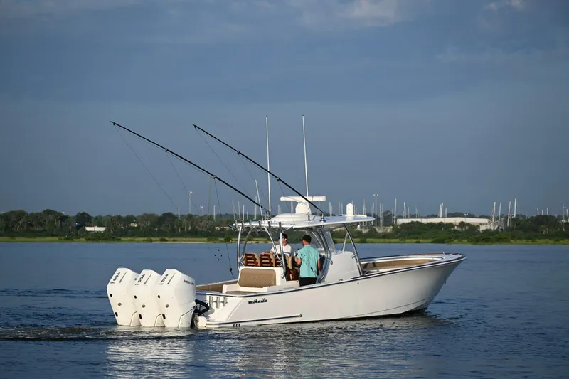 Anuket Yacht Photos Pics 2020 Valhalla Boatworks V-37 - Image 12