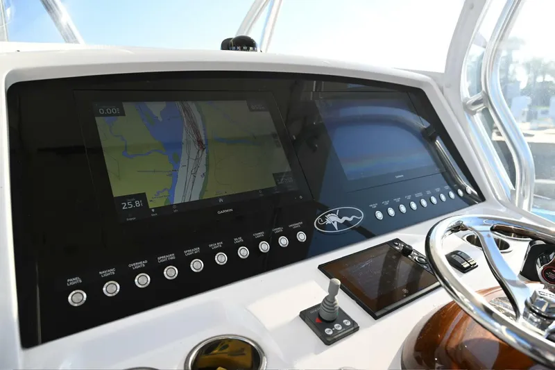 Anuket Yacht Photos Pics 2020 Valhalla Boatworks V-37 - Image 17