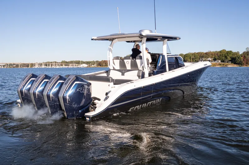 In Too Deep Yacht Photos Pics 