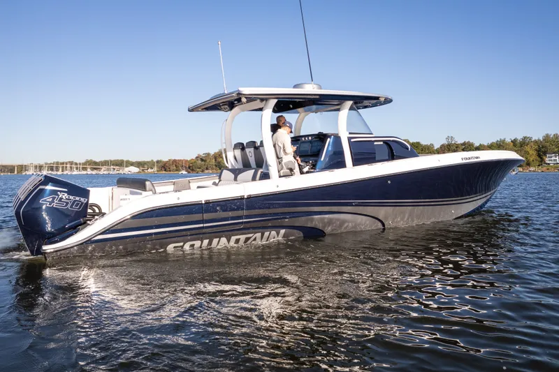 In Too Deep Yacht Photos Pics 