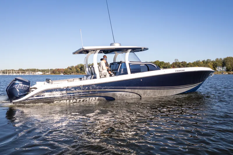 In Too Deep Yacht Photos Pics 