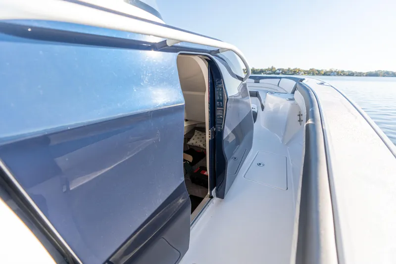 In Too Deep Yacht Photos Pics 