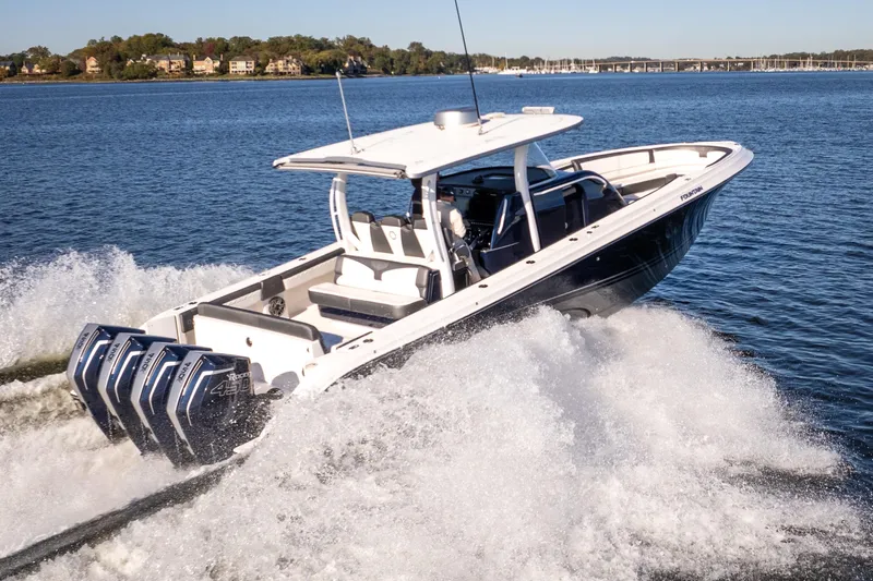 In Too Deep Yacht Photos Pics 