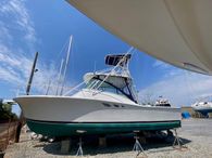 2001 Luhrs 32 Open