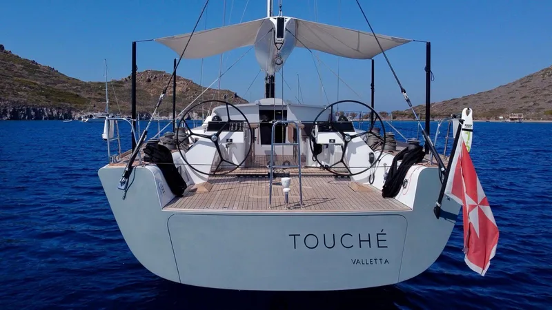 Touché Yacht Photos Pics Sailing yacht "Touché" by Windseeker, 2010 Raised Pilot Saloon, anchored in scenic bay.