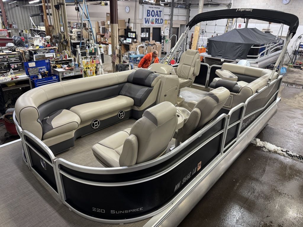 Premier Sunspree 220 DL Pontoon