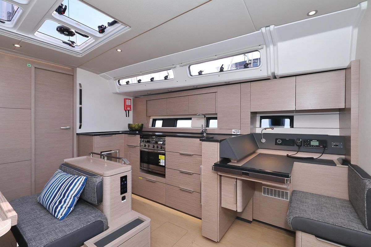 2022 Hanse 47 