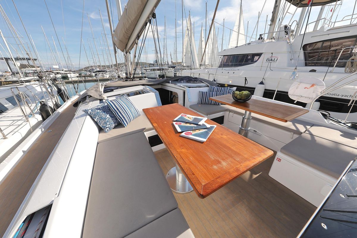 2022 Hanse 47 