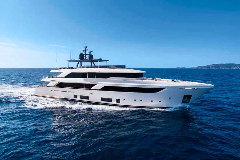  Yacht Photos Pics Navetta 42 running shot